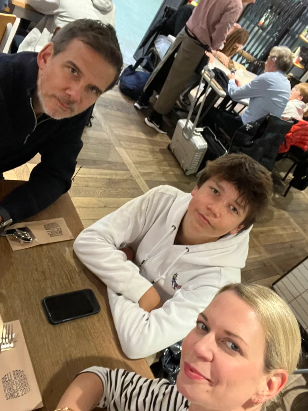 硅谷AI大佬的育儿经：别瞎学编程，文科生要逆袭，这6句话必须尽早跟孩子讲