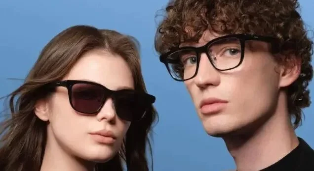 马斯克大赞阿里 AI，9B 参数硬刚 120B，海外网友：这叫小模型？